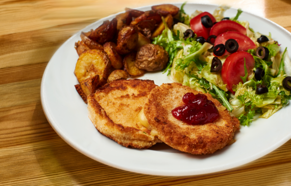 Fried cheese, potatoes, mixed salad